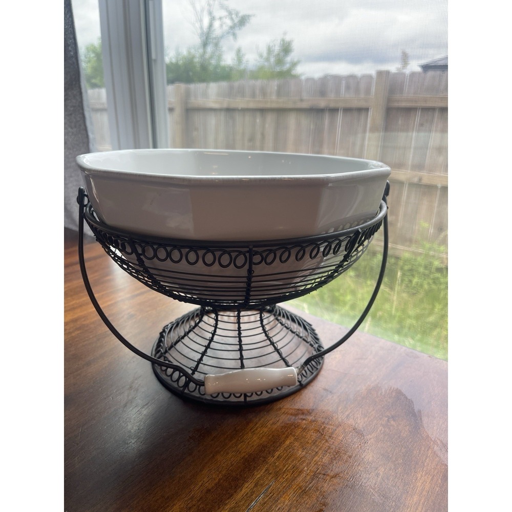 Beautiful Serving Bowl With Display Stand‎